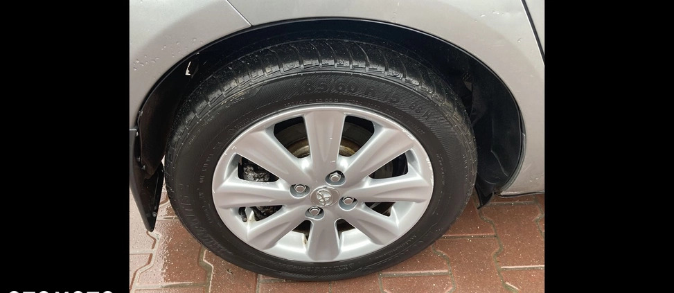 Toyota Yaris cena 18800 przebieg: 190000, rok produkcji 2010 z Lubawka małe 106